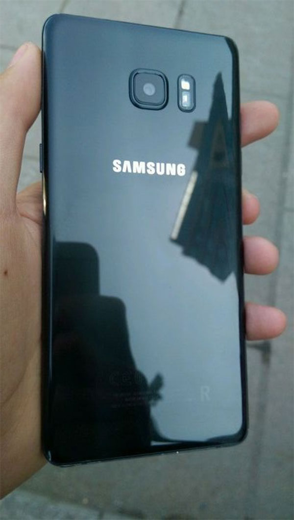 Восстановленные samsung galaxy. Samsung Galaxy Note 7 Fe. Samsung Galaxy Note Fe. Samsung Galaxy Note Fe 2017. Samsung Galaxy Note 7 мемы.